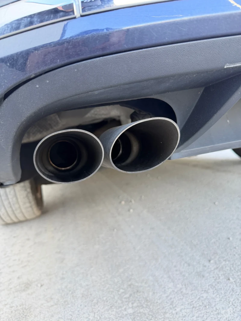 VW Passat 2.0TDI DSG NAVI, снимка 16 - Автомобили и джипове - 52412615