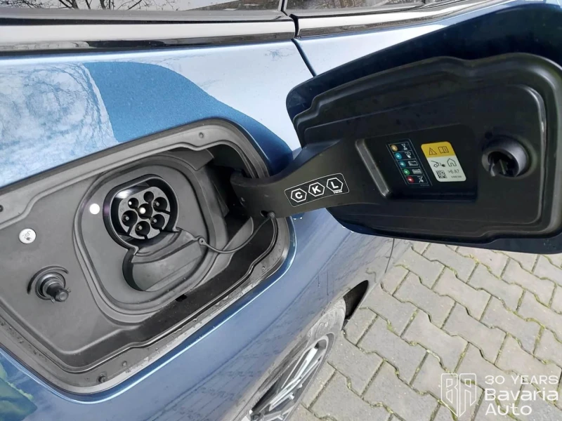 BMW i5 M60 xDrive Touring, снимка 15 - Автомобили и джипове - 52835853