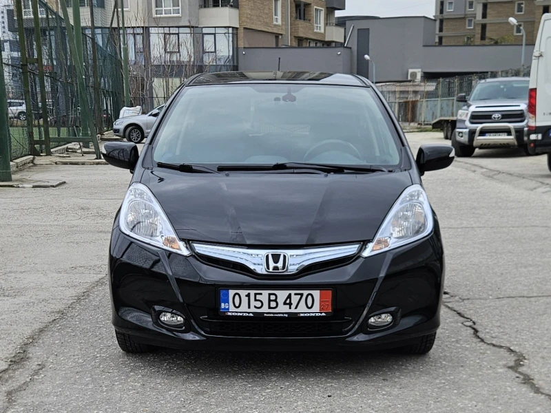 Honda Jazz 1.4i Facelift Panorama Пълна сервизна история, снимка 2 - Автомобили и джипове - 53145329