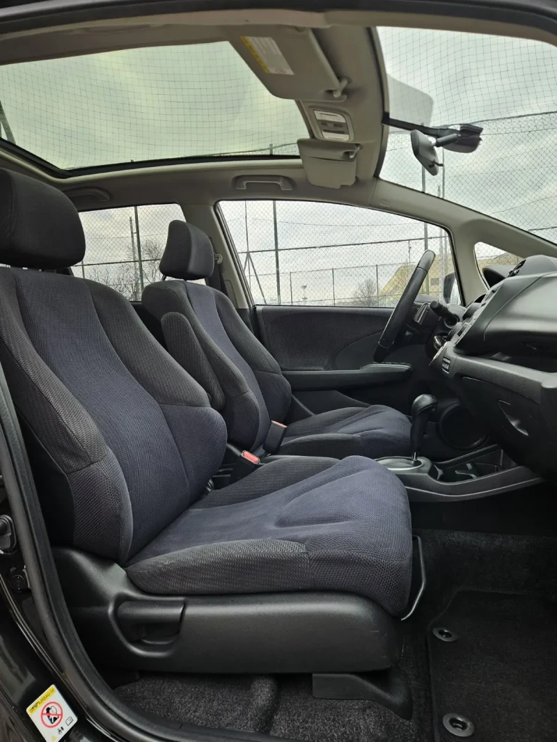 Honda Jazz 1.4i Facelift Panorama Пълна сервизна история, снимка 14 - Автомобили и джипове - 53145329