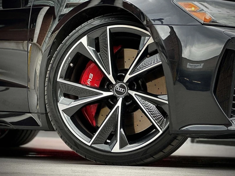 Audi Rs7 * Sportback * CARFAX * БЕЗ ПЪРВОНАЧАЛНА ВНОСКА, снимка 6 - Автомобили и джипове - 53163516