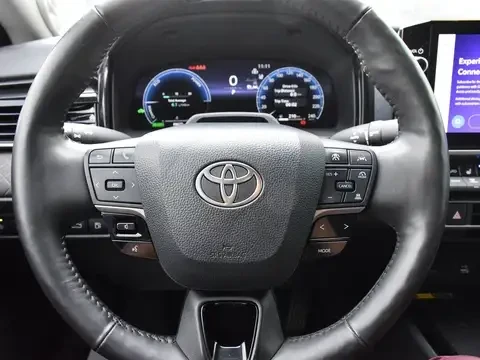 Toyota Camry XSE HYBRID * AWD * ЧЕРЕН САЛОН * CARFAX * , снимка 8 - Автомобили и джипове - 55284383