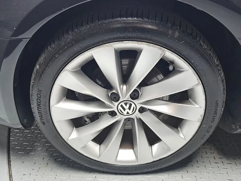 VW CC 2.0 Tsi, снимка 5 - Автомобили и джипове - 56004943
