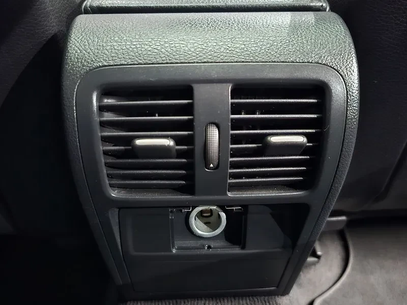 VW CC 2.0 Tsi, снимка 17 - Автомобили и джипове - 56004943