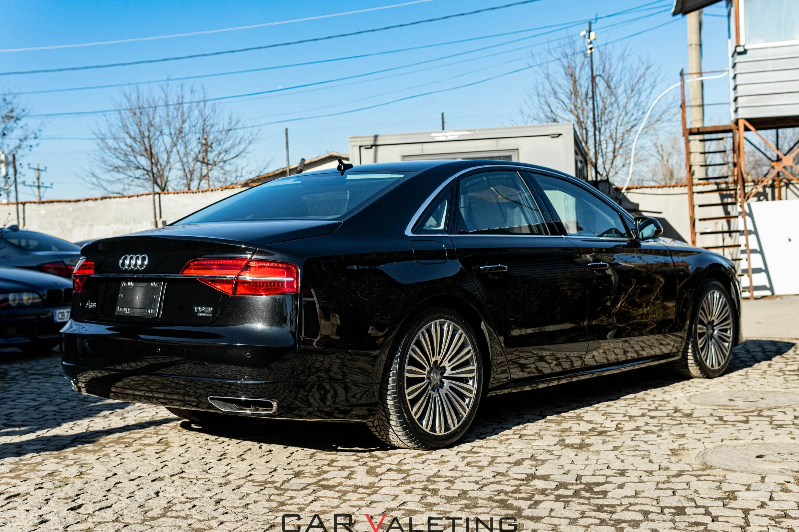 Audi A8 4.0 TFSI S-Line - изображение 4