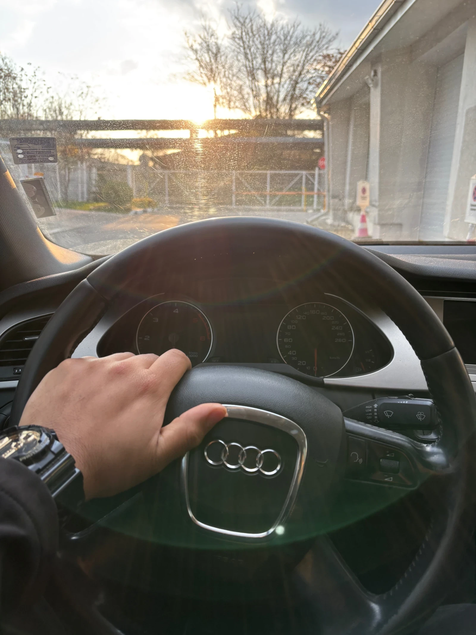 Audi A4 2.0 TDI  - изображение 3