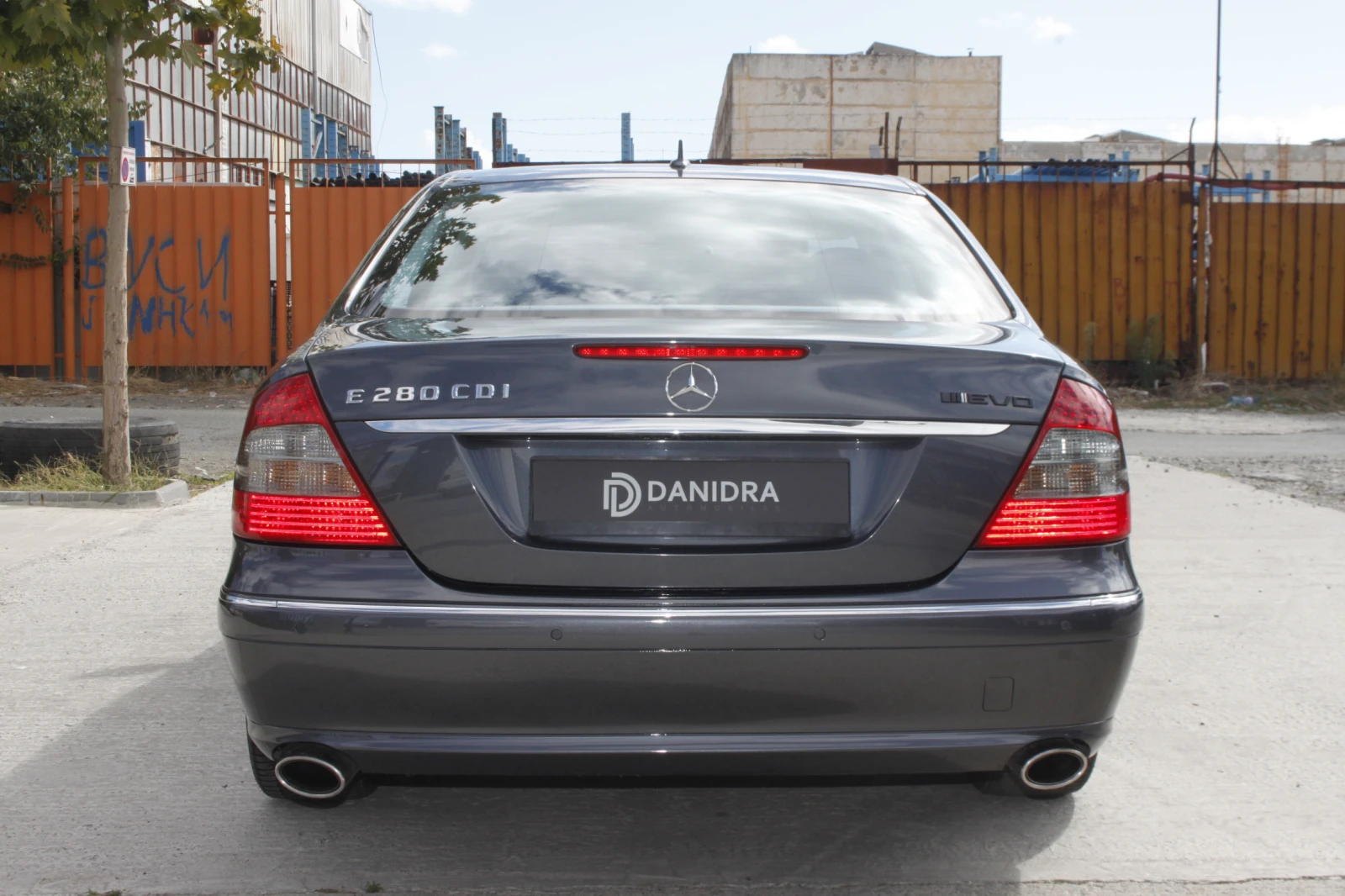 Mercedes-Benz E 280 CDI* FACE* //EVO* 2009г* AVANTGARDE* 7G TRONIC*  - изображение 4