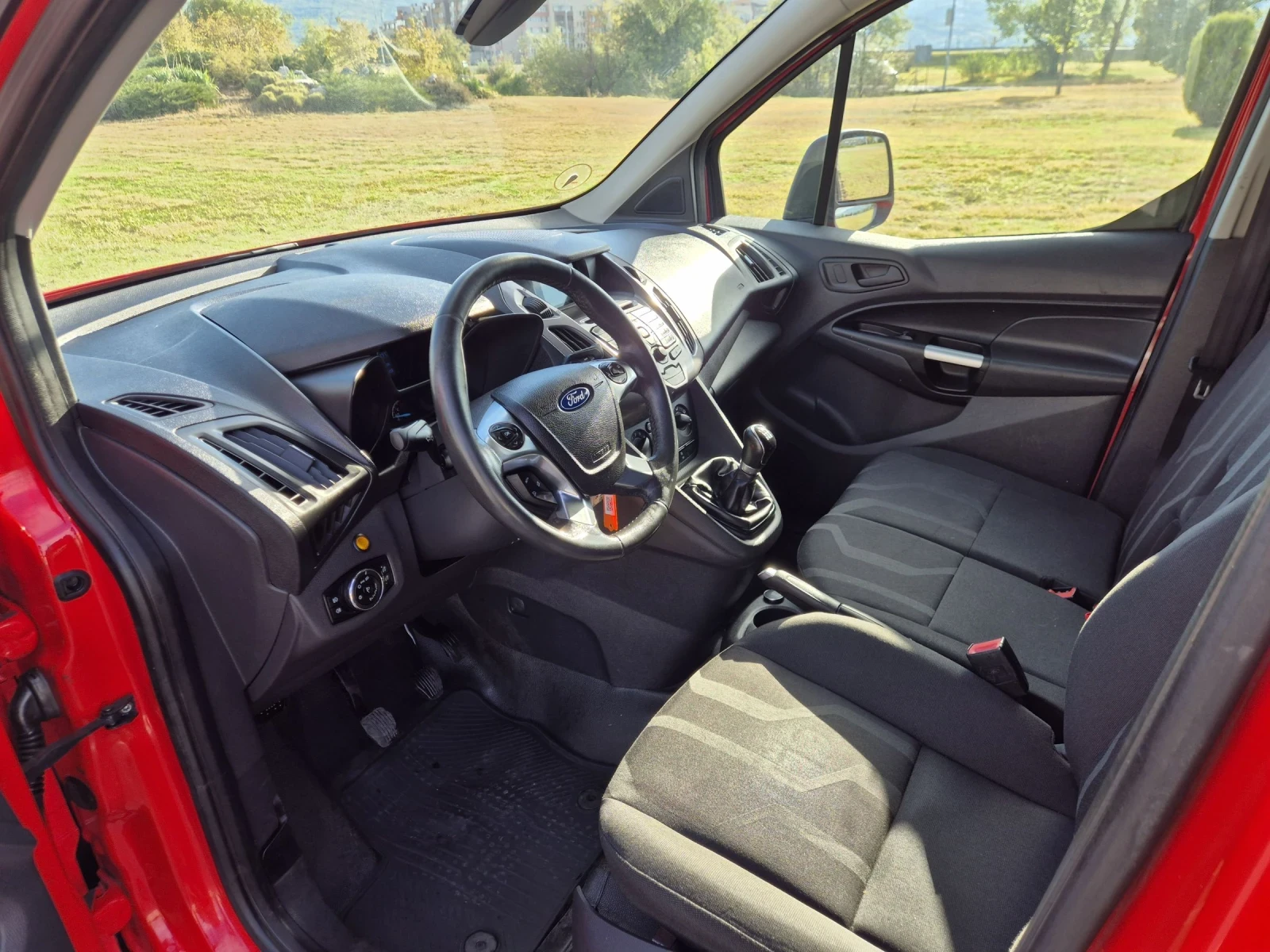 Ford Connect 1.6 TDCI MAXI  - изображение 10