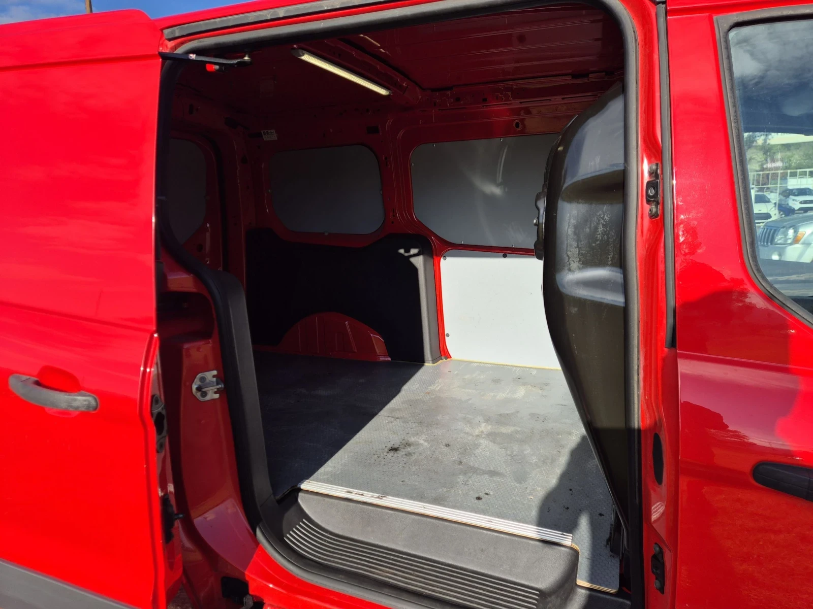 Ford Connect 1.6 TDCI MAXI  - изображение 8