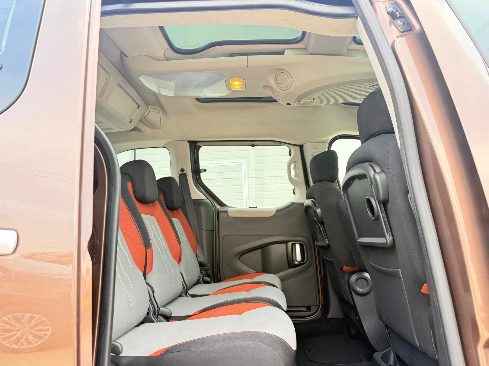 Peugeot Partner 1.6hdi 92k.c* Outdoor* Panorama* Tepee*  | Mobile.bg   16