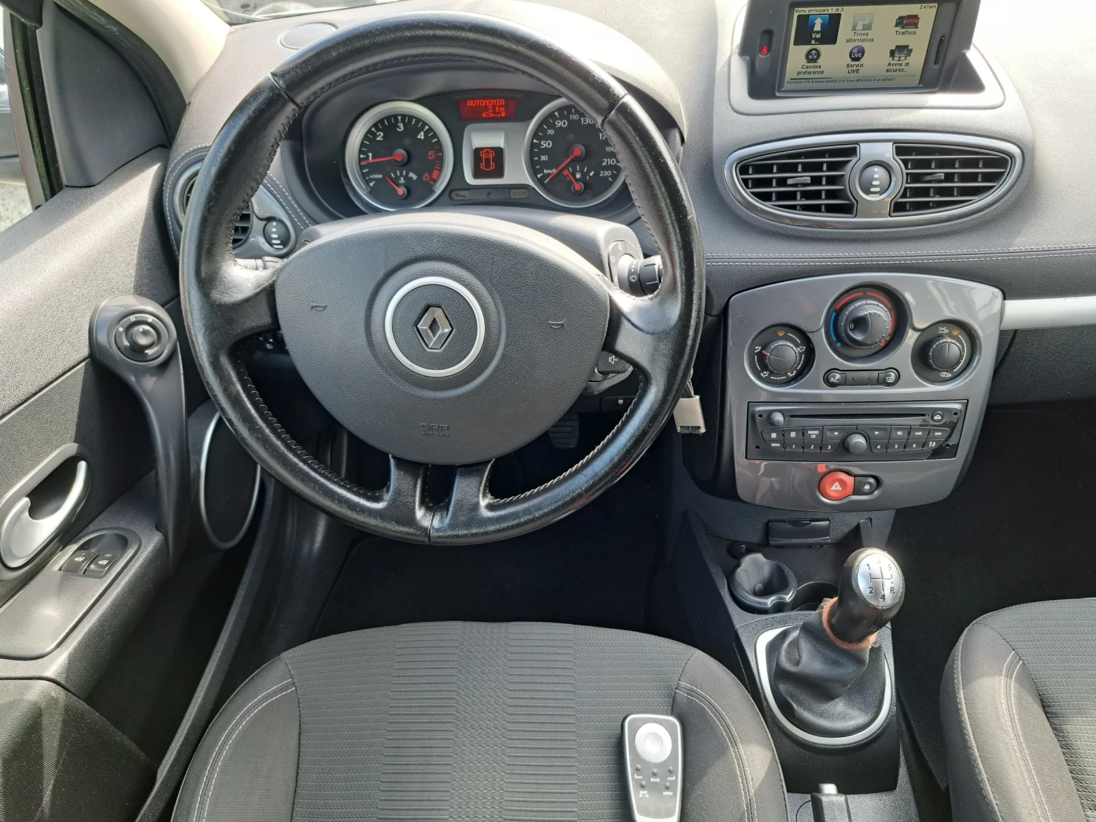 Renault Clio 1.5 dci 75p.s NAVI  E5A  | Mobile.bg � ����������� 13