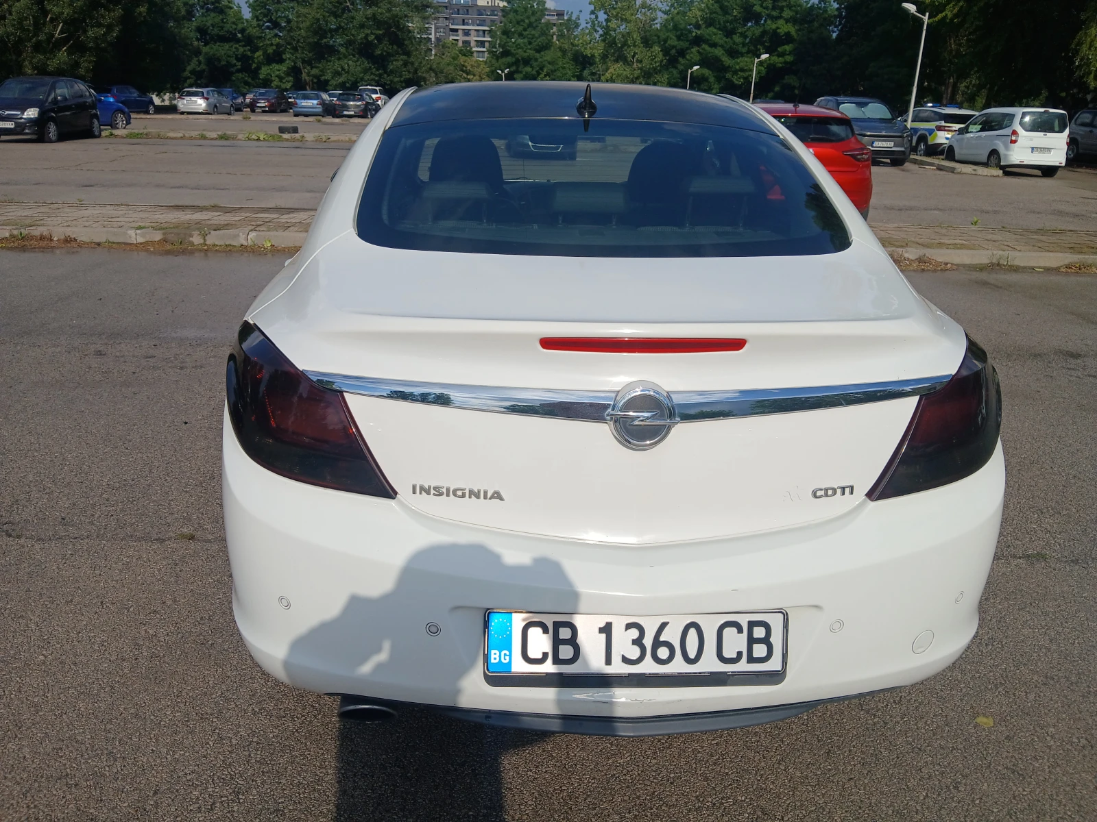 Opel Insignia, снимка 4 - Автомобили и джипове - 54758426