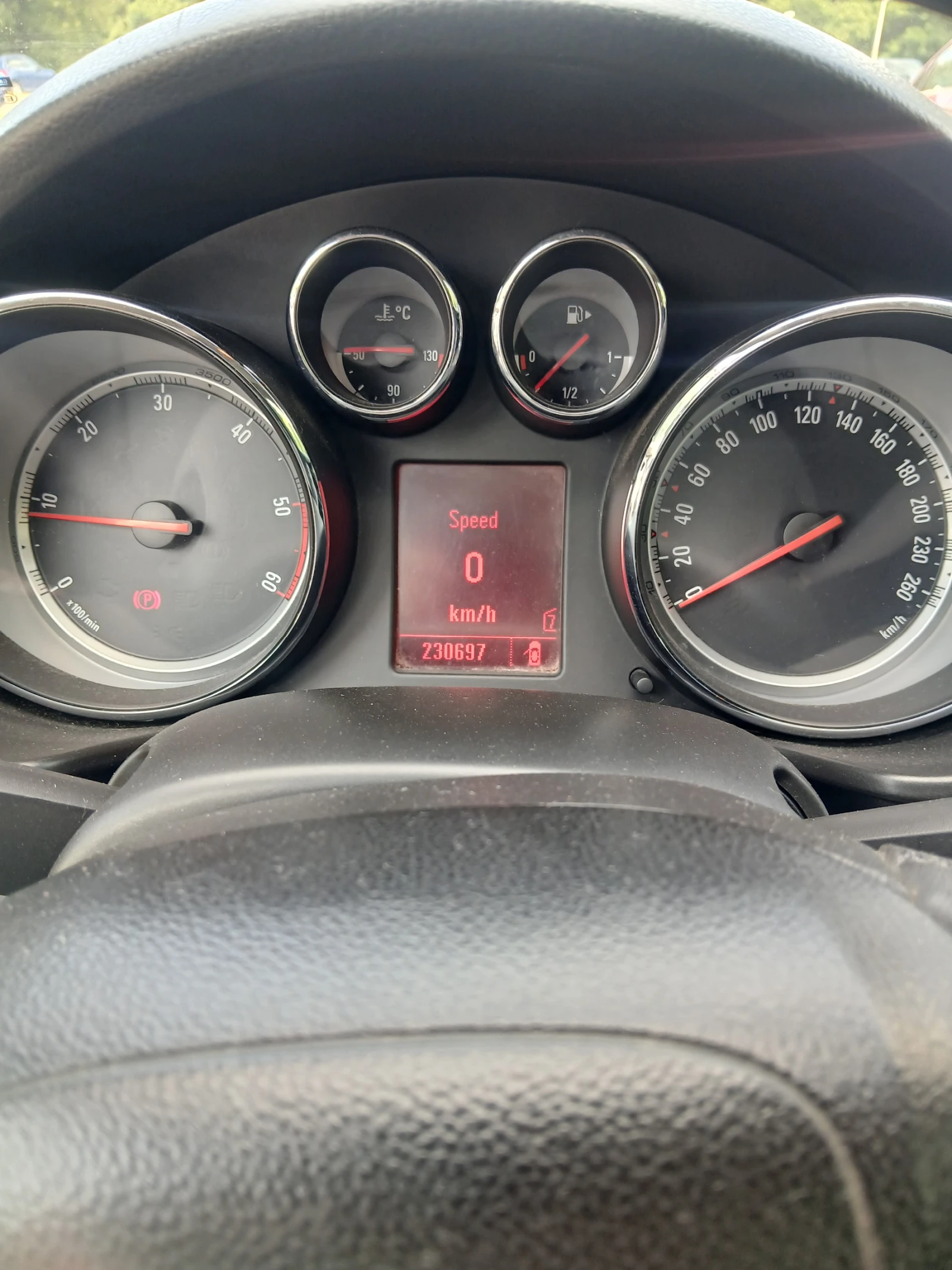 Opel Insignia, снимка 8 - Автомобили и джипове - 54758426