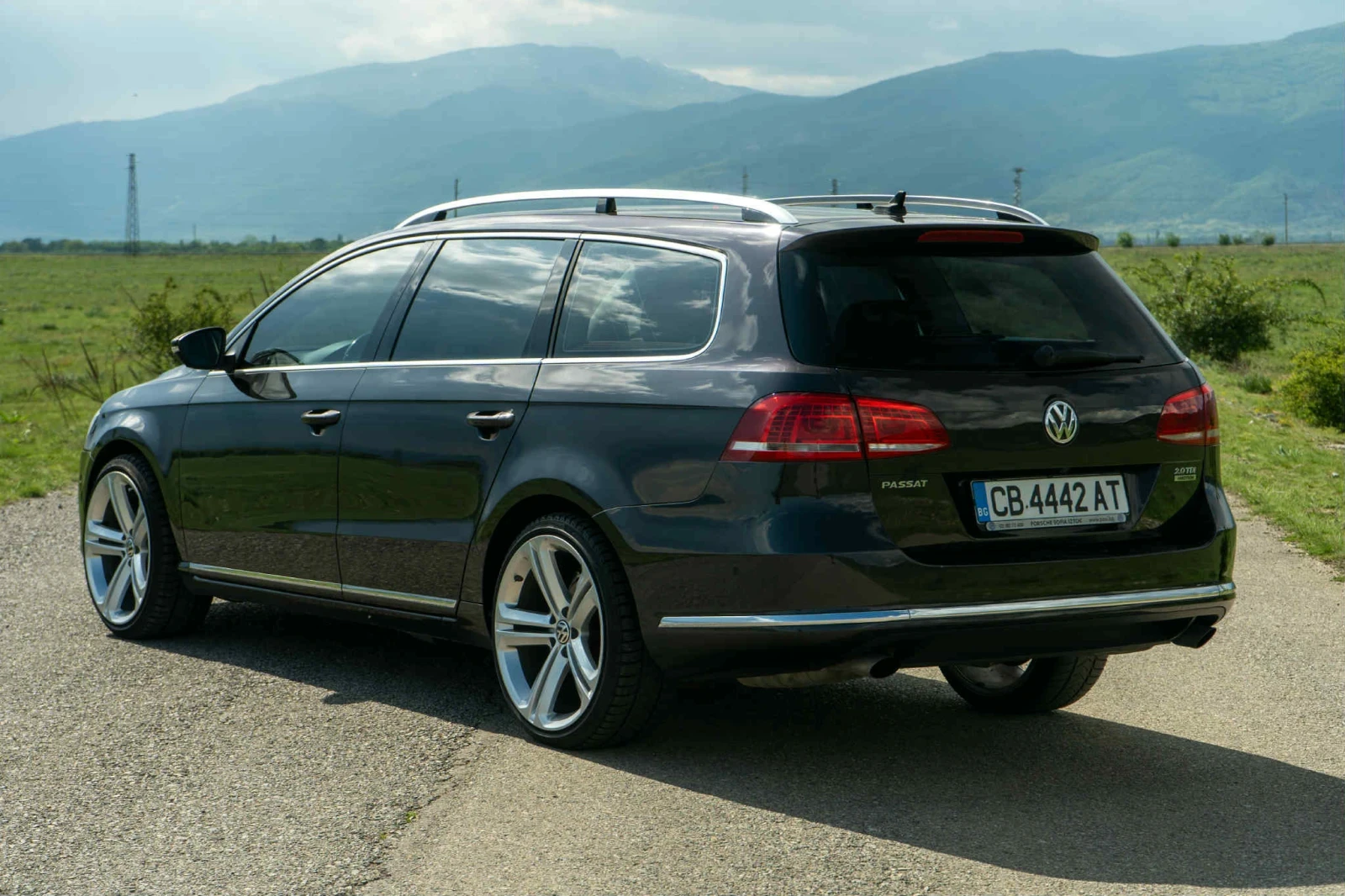 VW Passat B7 Highline, снимка 2 - Автомобили и джипове - 54918065