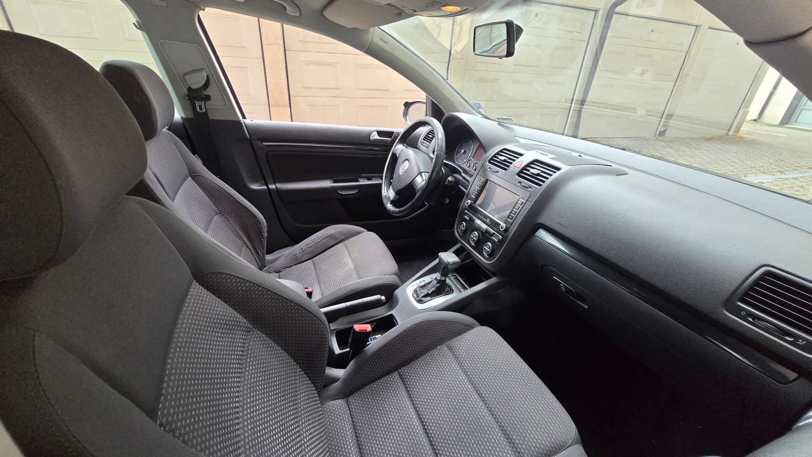 VW Golf, снимка 6 - Автомобили и джипове - 55175483