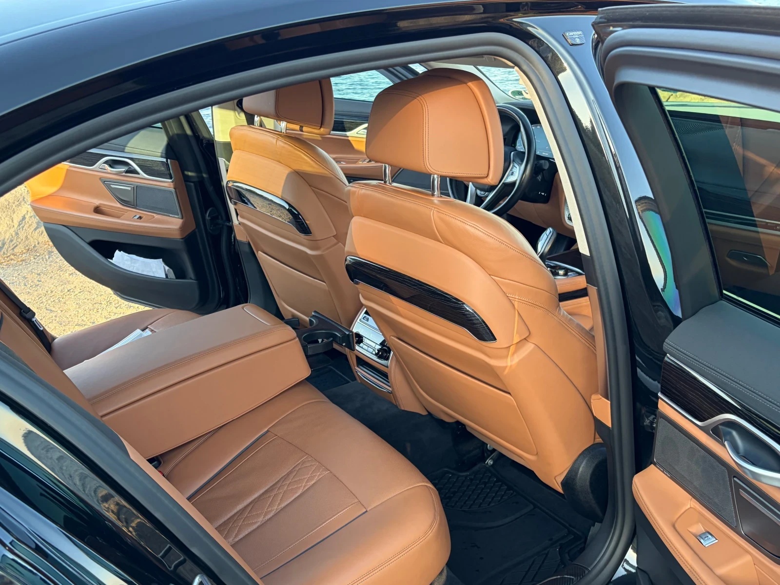 BMW 740, снимка 4 - Автомобили и джипове - 55728739