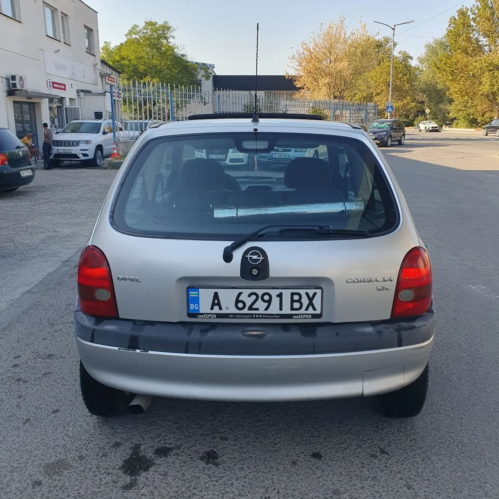 Opel Corsa 2000 EDITION 1.4i , снимка 3 - Автомобили и джипове - 55939669