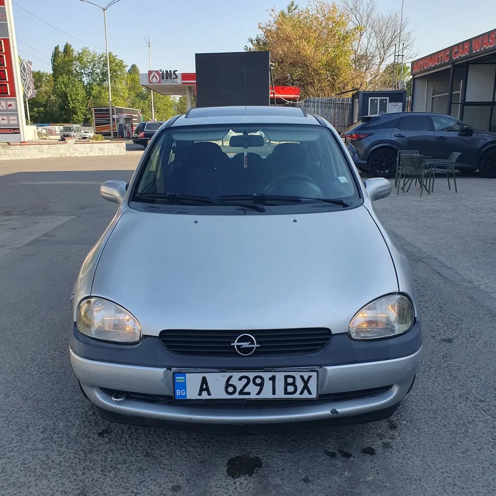 Opel Corsa 2000 EDITION 1.4i , снимка 6 - Автомобили и джипове - 55939669