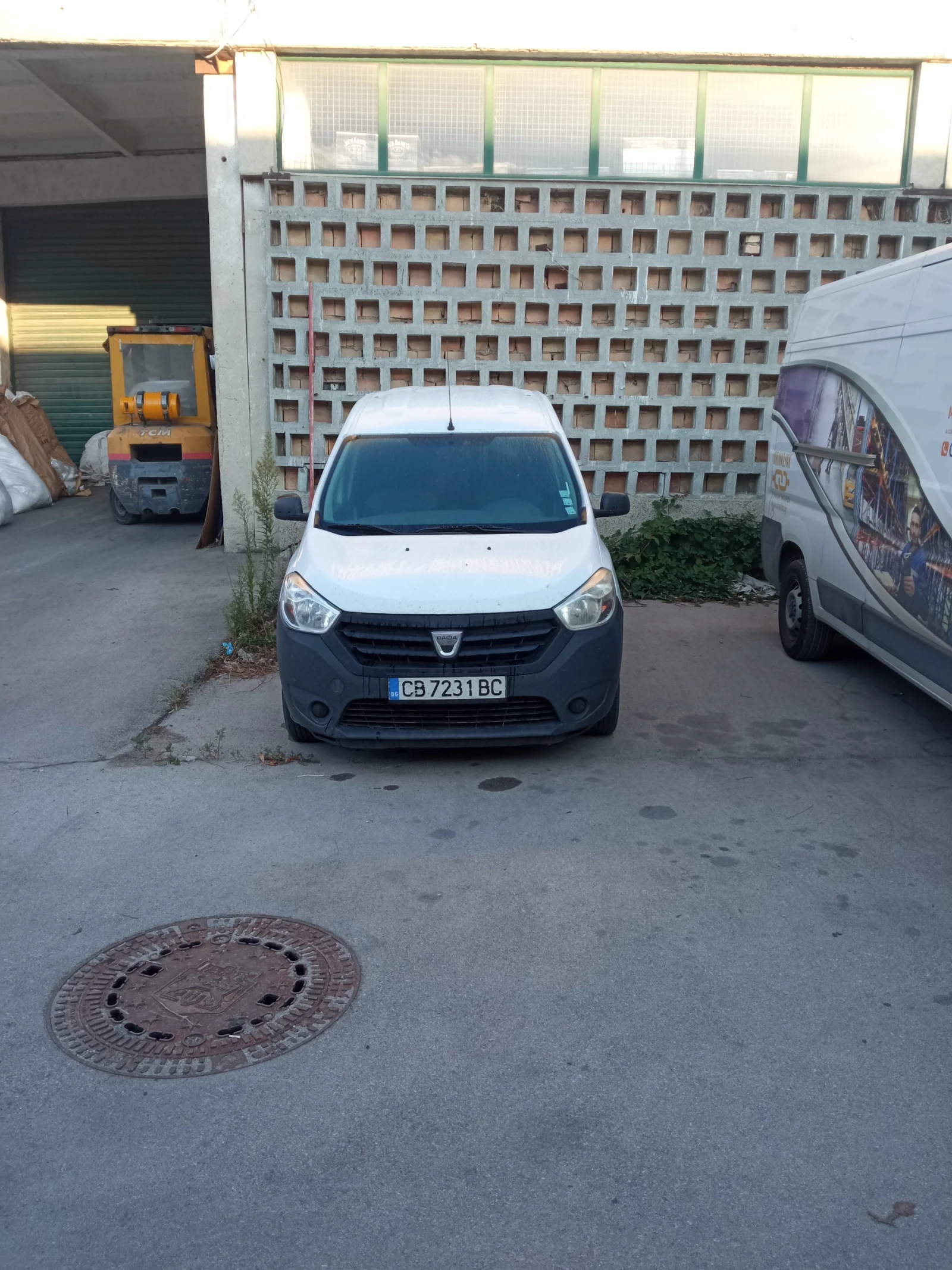 Dacia Dokker 1.5Dci, снимка 3 - Автомобили и джипове - 55949730