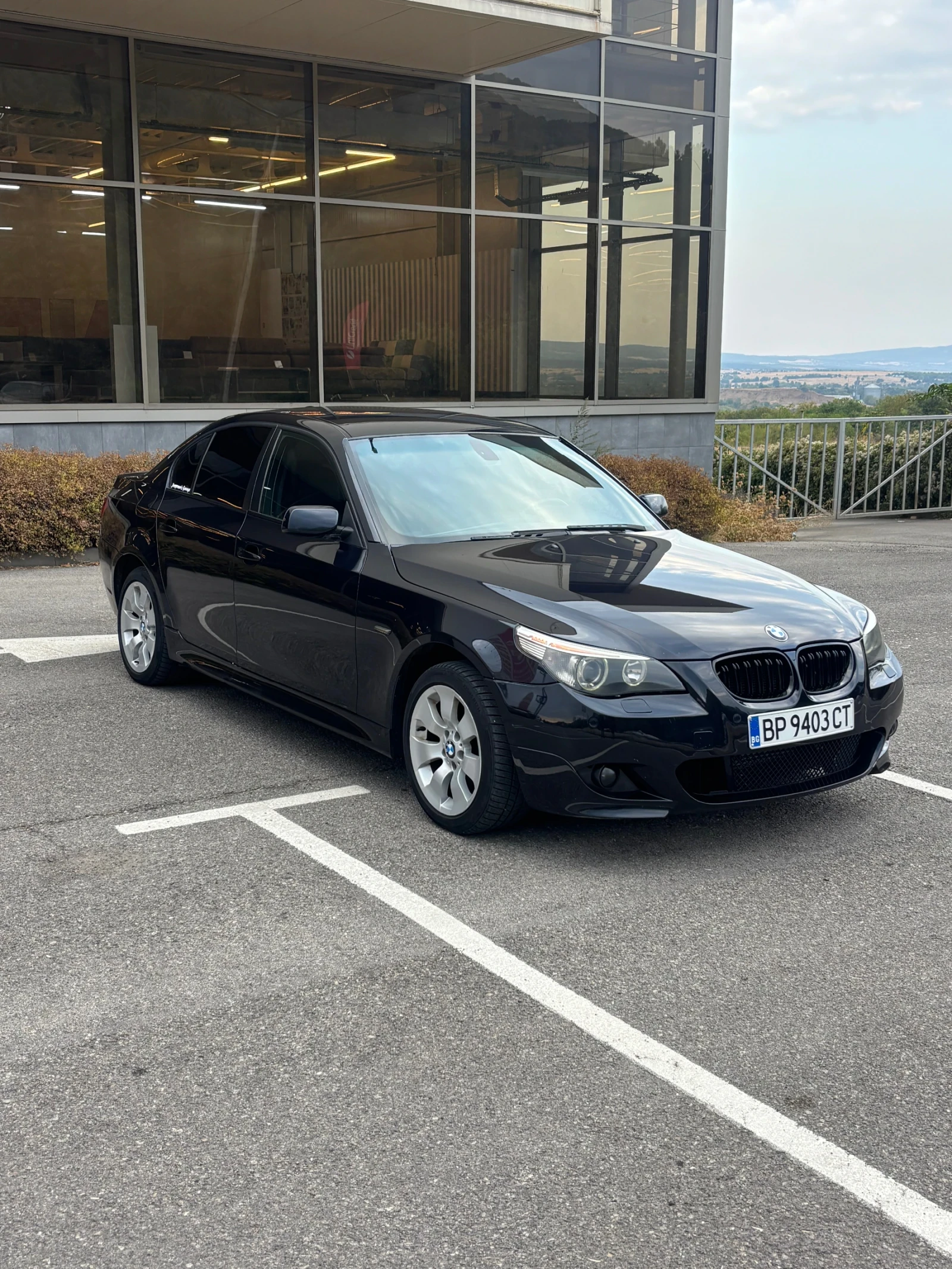 BMW 530, снимка 4 - Автомобили и джипове - 56047473
