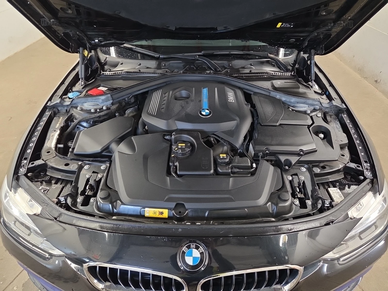 BMW 330 * 330E * CARFAX * ОПЦИЯ ЗА ФИНАНСИРАНЕ, снимка 16 - Автомобили и джипове - 56114288