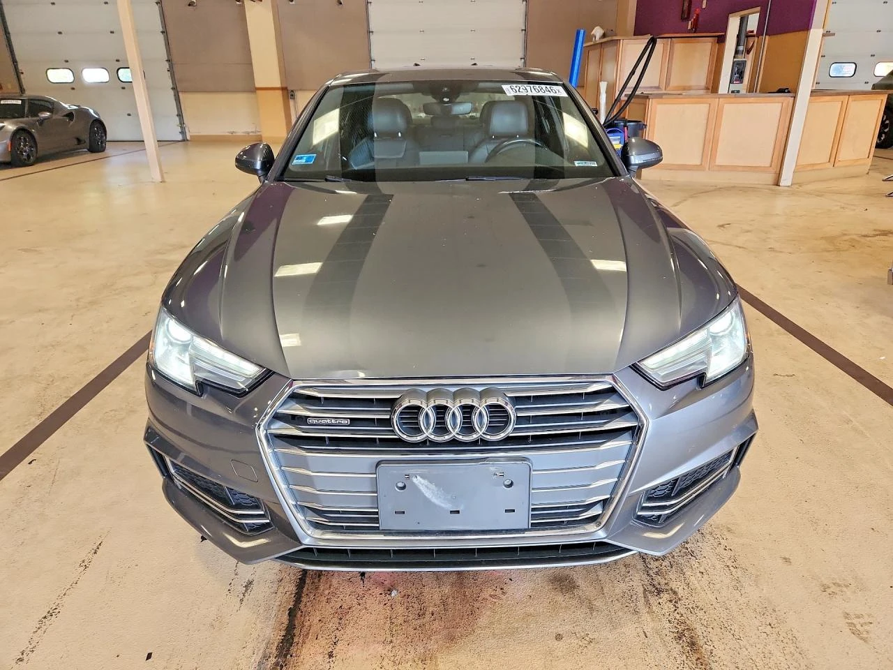 Audi A4 2.0l Premium, снимка 5 - Автомобили и джипове - 56351004