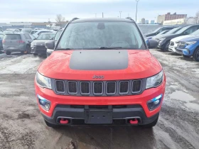 Jeep Compass TRAILHAWK /CARFAX/2 Ключа/Кожа/Панорама/КЛИП, снимка 2