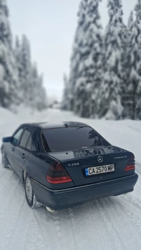 Mercedes-Benz 250, снимка 5