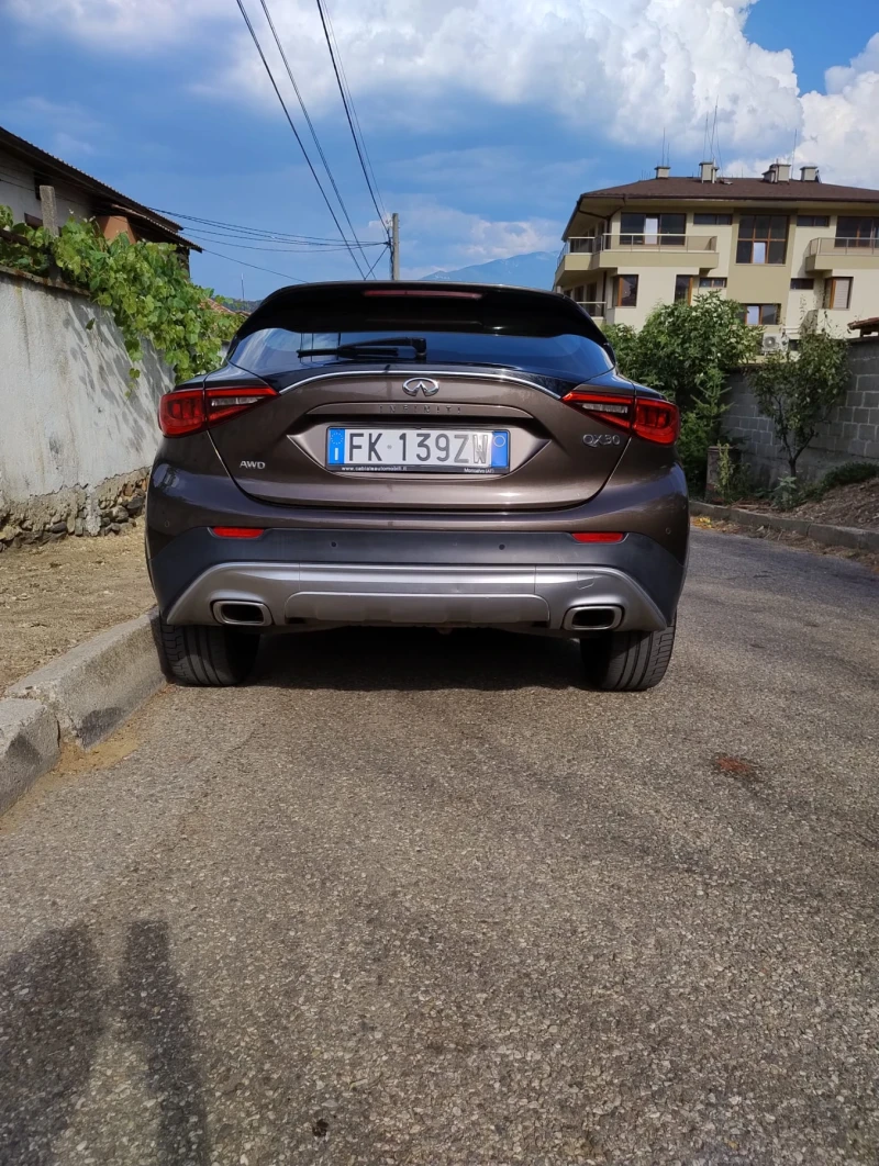 Infiniti QX30, снимка 9 - Автомобили и джипове - 48136183