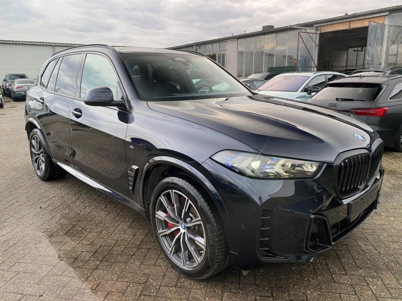 BMW X5 xDrive50e M-sportPRO Iconic Гаранция, Готов лизинг, снимка 3 - Автомобили и джипове - 47676242