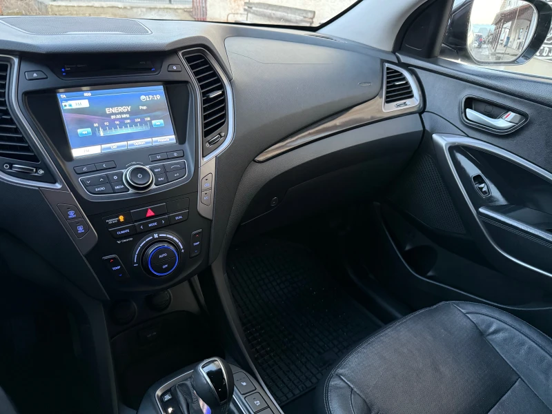 Hyundai Santa fe 2.2 CRDI 4WD Luxury, снимка 14 - Автомобили и джипове - 48721460