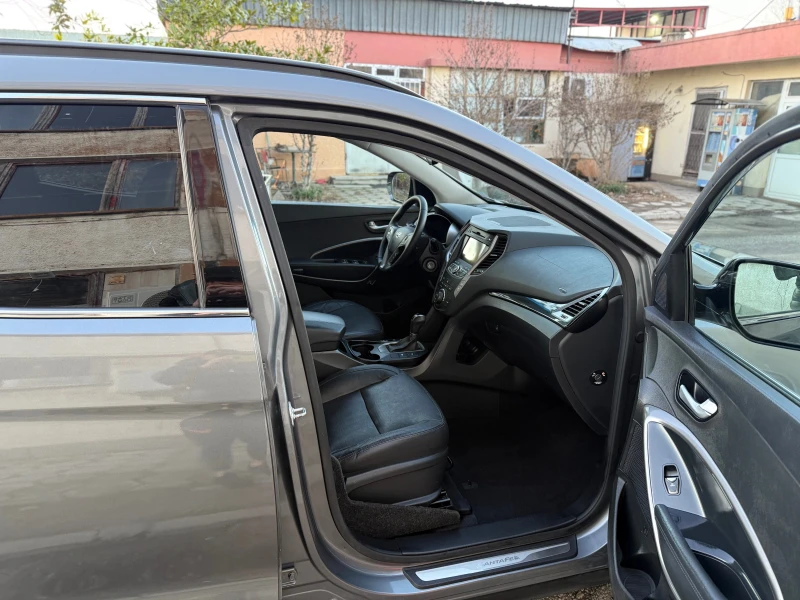 Hyundai Santa fe 2.2 CRDI 4WD Luxury, снимка 10 - Автомобили и джипове - 48721460