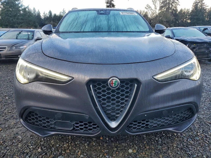 Alfa Romeo Stelvio, снимка 5 - Автомобили и джипове - 53162672