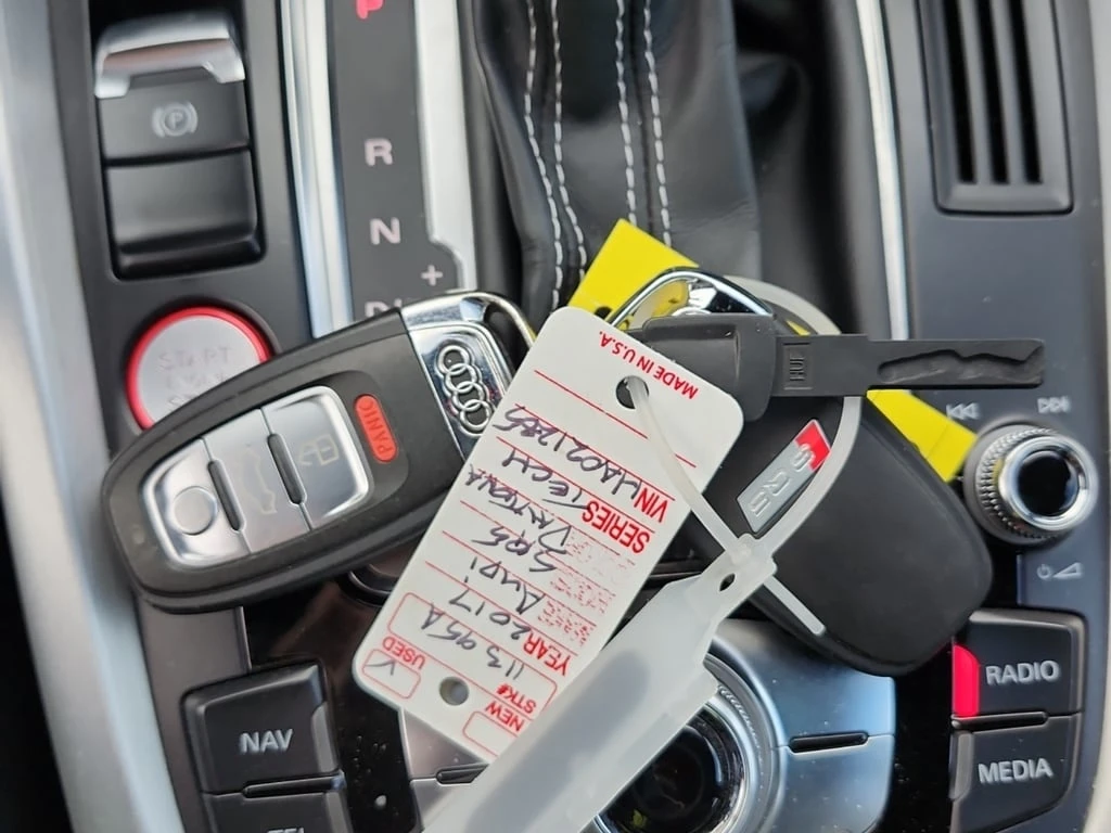 Audi SQ5 * 3.0T TECHNIK * CARFAX * БЕЗ ПЪРВОНАЧАЛНА ВНОСКА - изображение 8