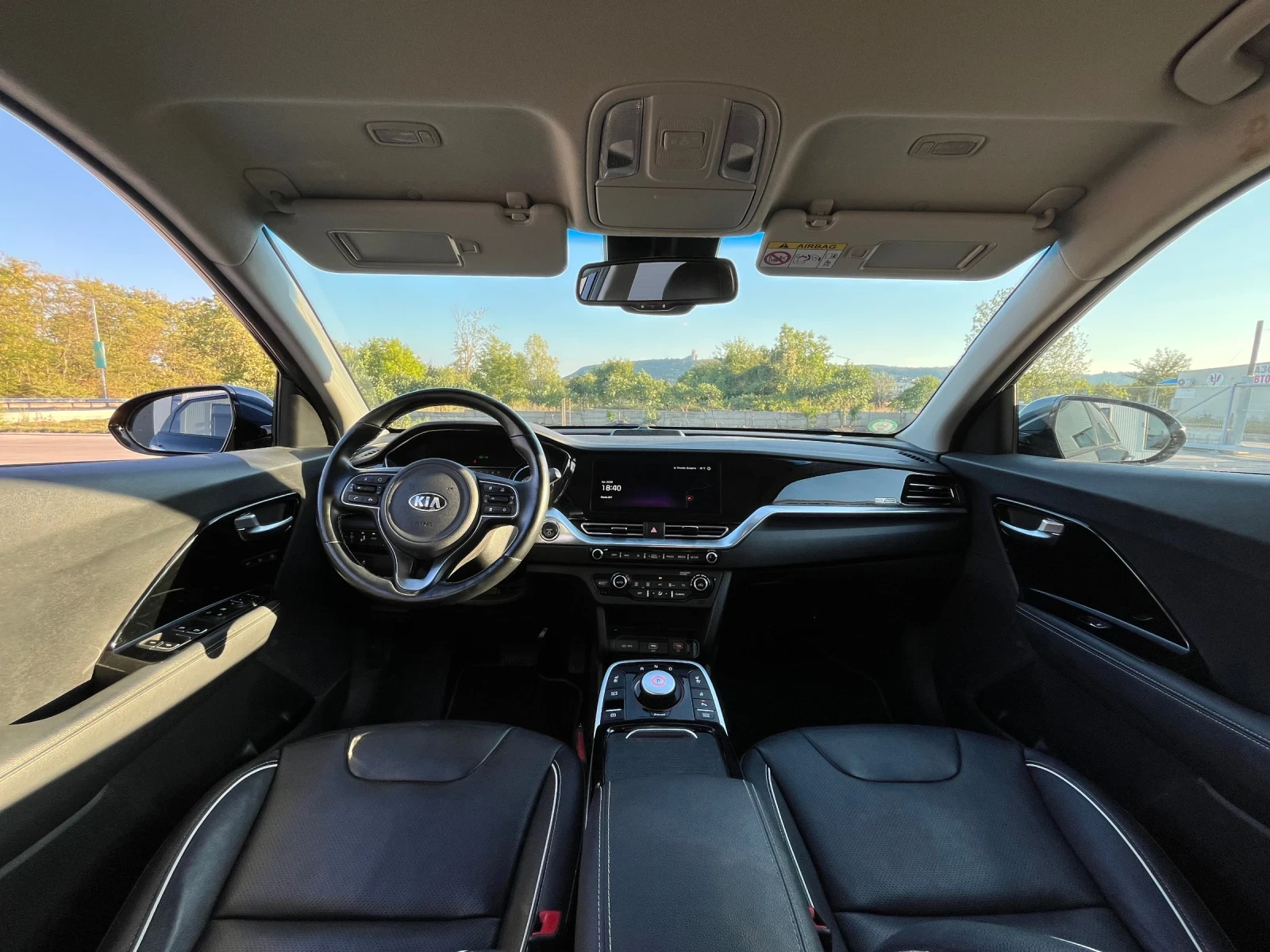 Kia Niro 204 КС. / FULL MAX , снимка 14 - Автомобили и джипове - 54070846