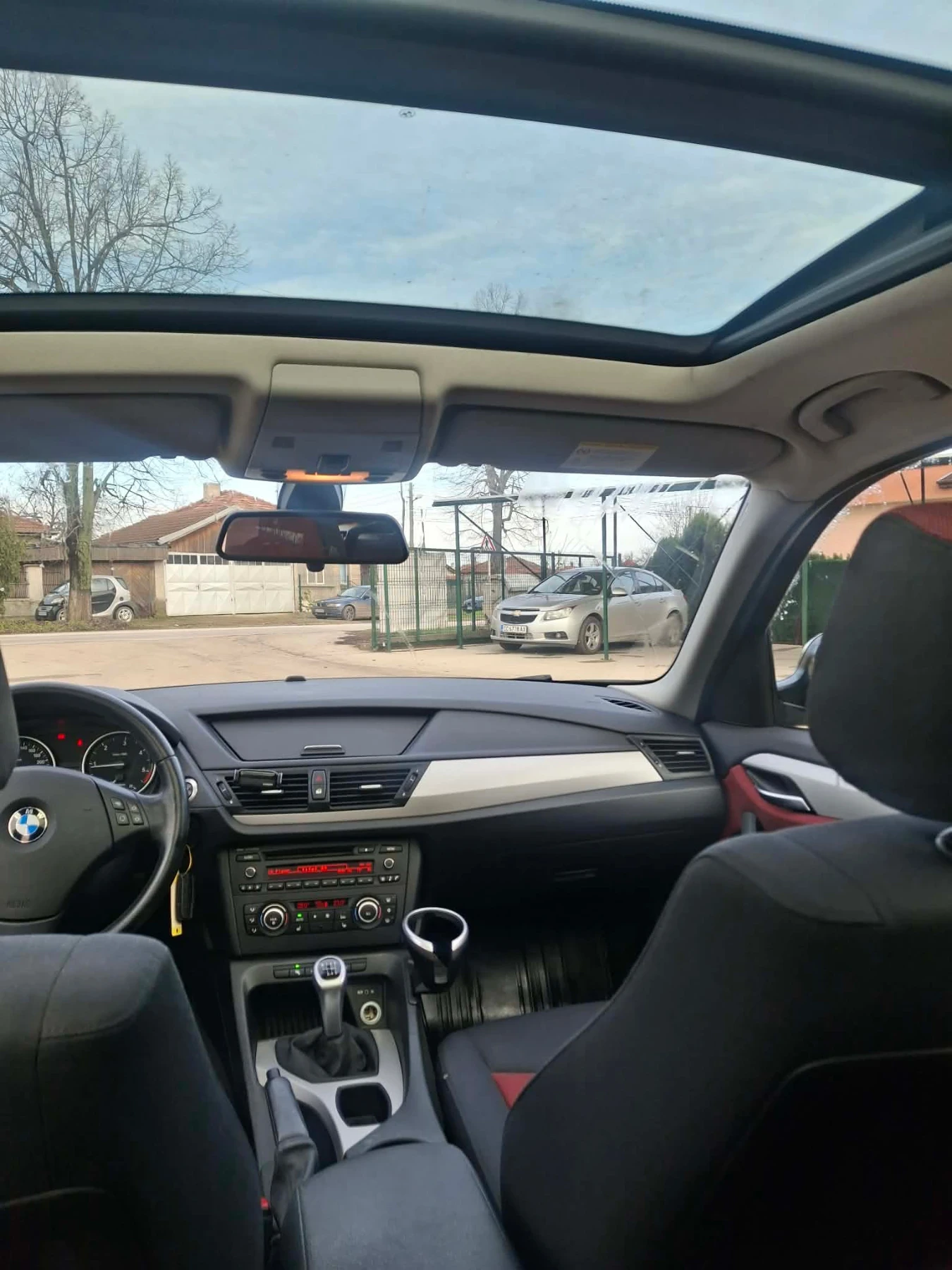 BMW X1 2.0d 177кс, снимка 11 - Автомобили и джипове - 54312916