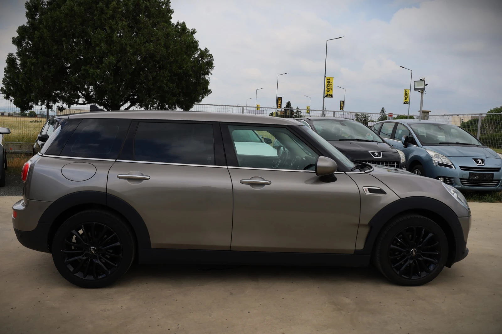 Mini Countryman 1.6 D, снимка 5 - Автомобили и джипове - 54751432