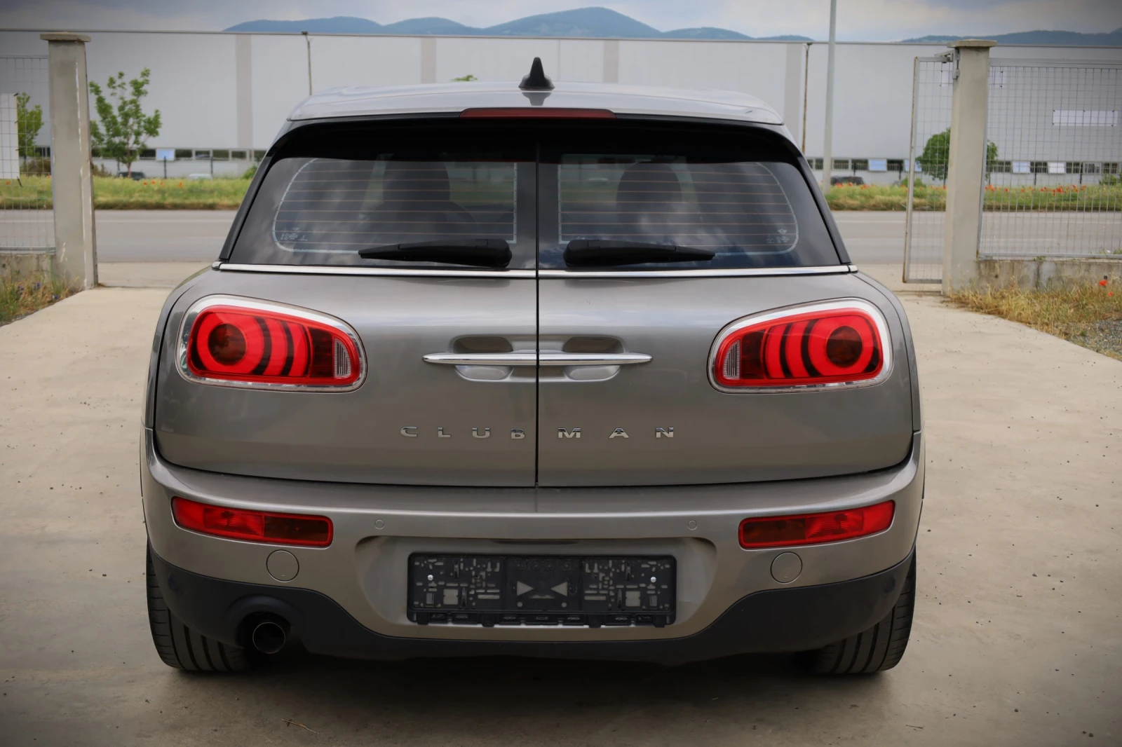 Mini Countryman 1.6 D, снимка 3 - Автомобили и джипове - 54751432