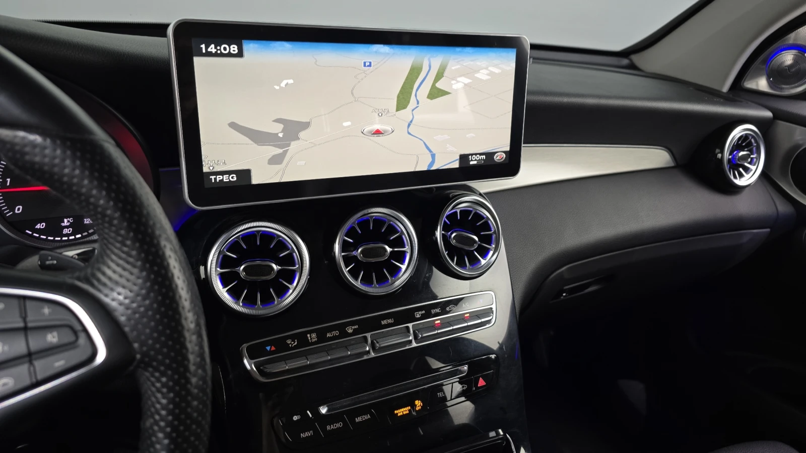 Mercedes-Benz GLC 220 AMG PK* 360* AMBIENT* MATTE* KEYLESS* КРАЙНА ЦЕНА, снимка 9 - Автомобили и джипове - 54975333
