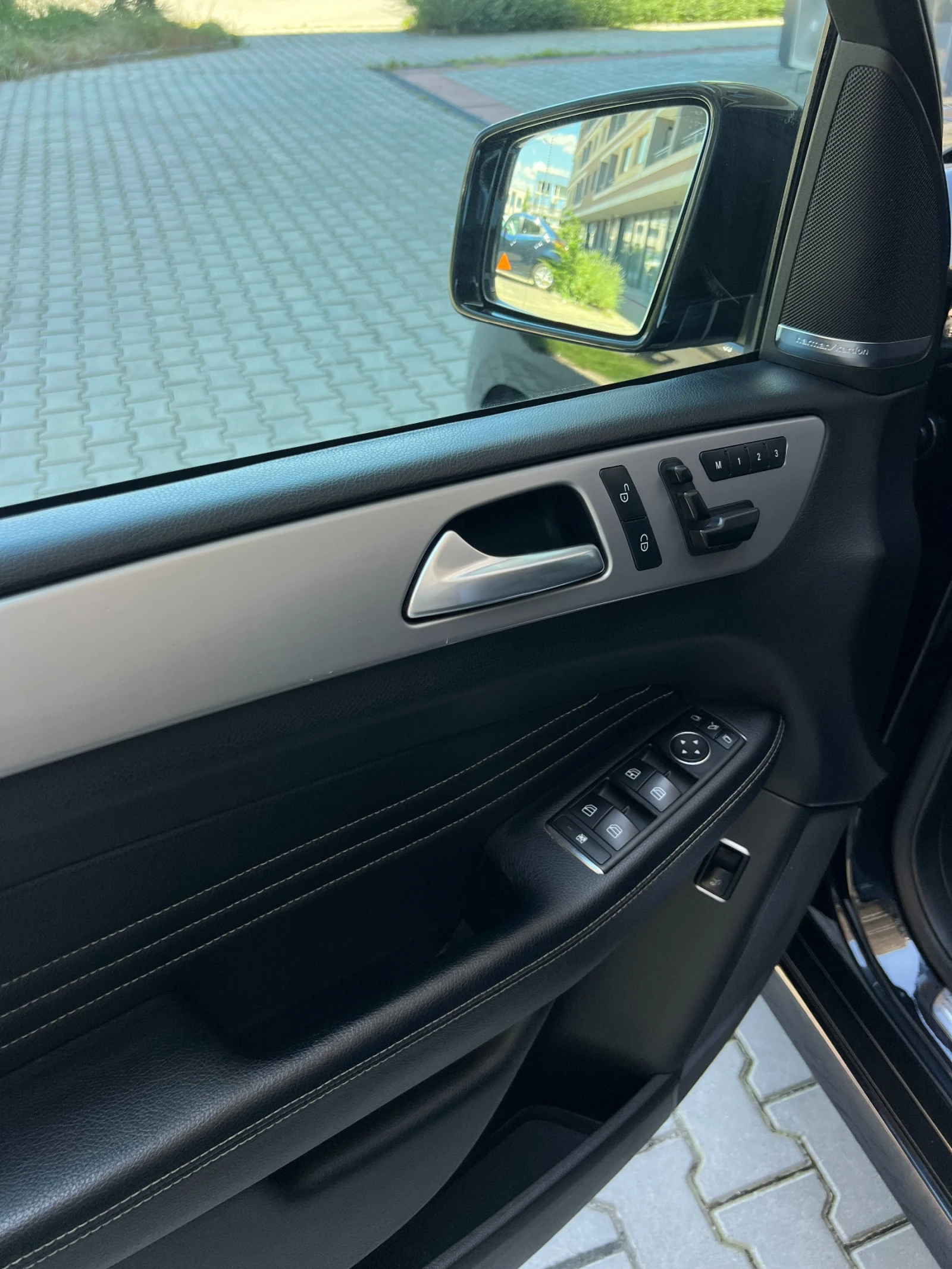 Mercedes-Benz ML 350 CDI AMG DISTRONIC OFFROAD Harman/kardon Печка, снимка 11 - Автомобили и джипове - 54980071