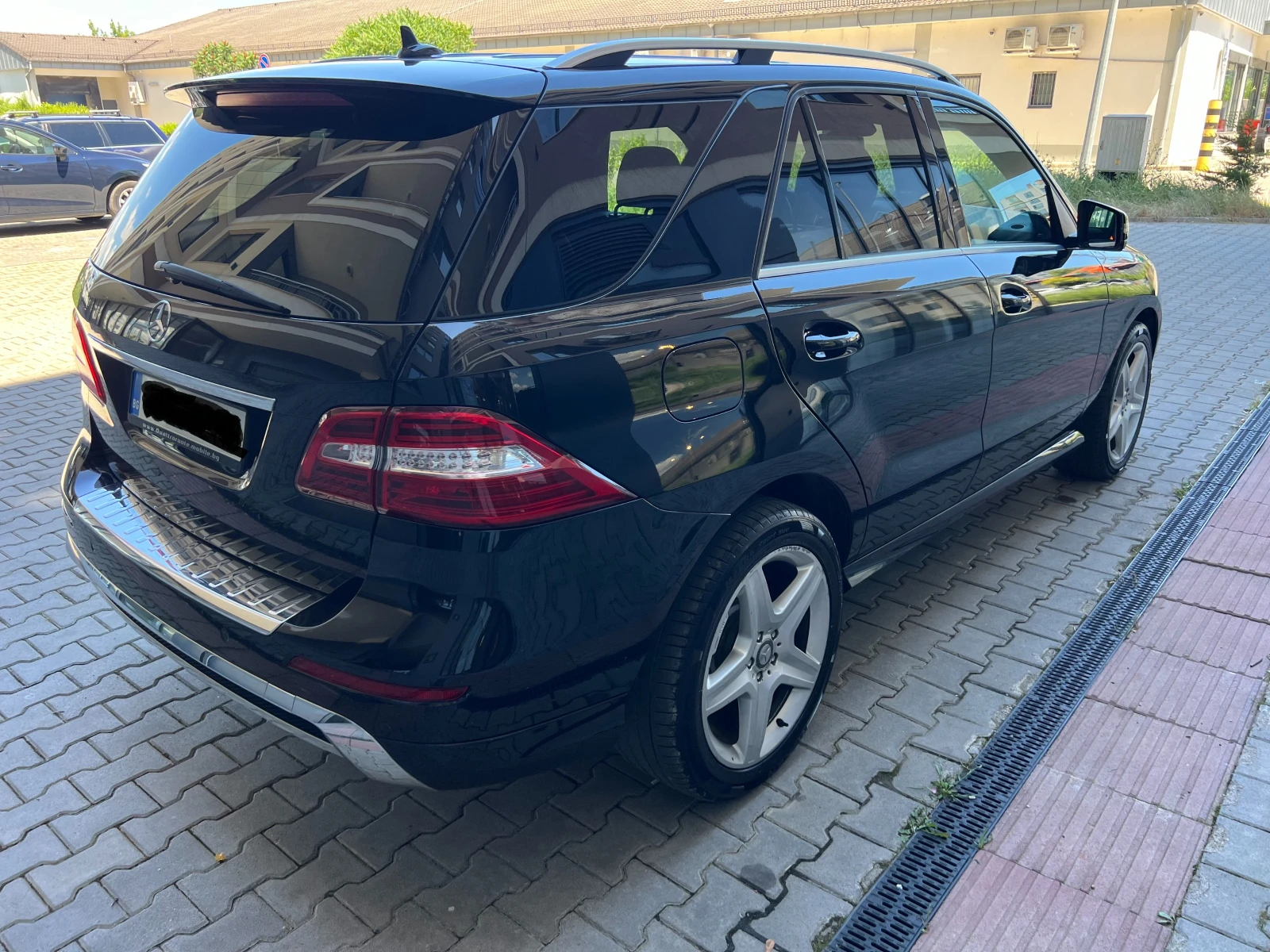 Mercedes-Benz ML 350 CDI AMG DISTRONIC OFFROAD Harman/kardon Печка, снимка 5 - Автомобили и джипове - 54980071