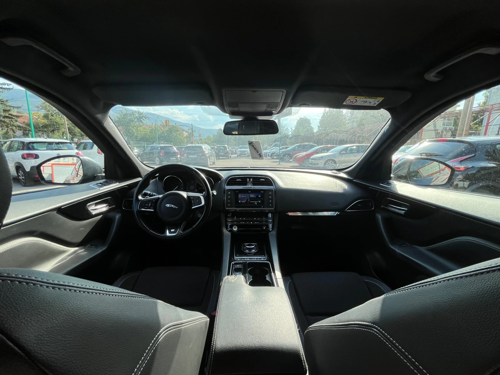 Jaguar F-PACE 2.0 DISEL, снимка 16 - Автомобили и джипове - 55799418