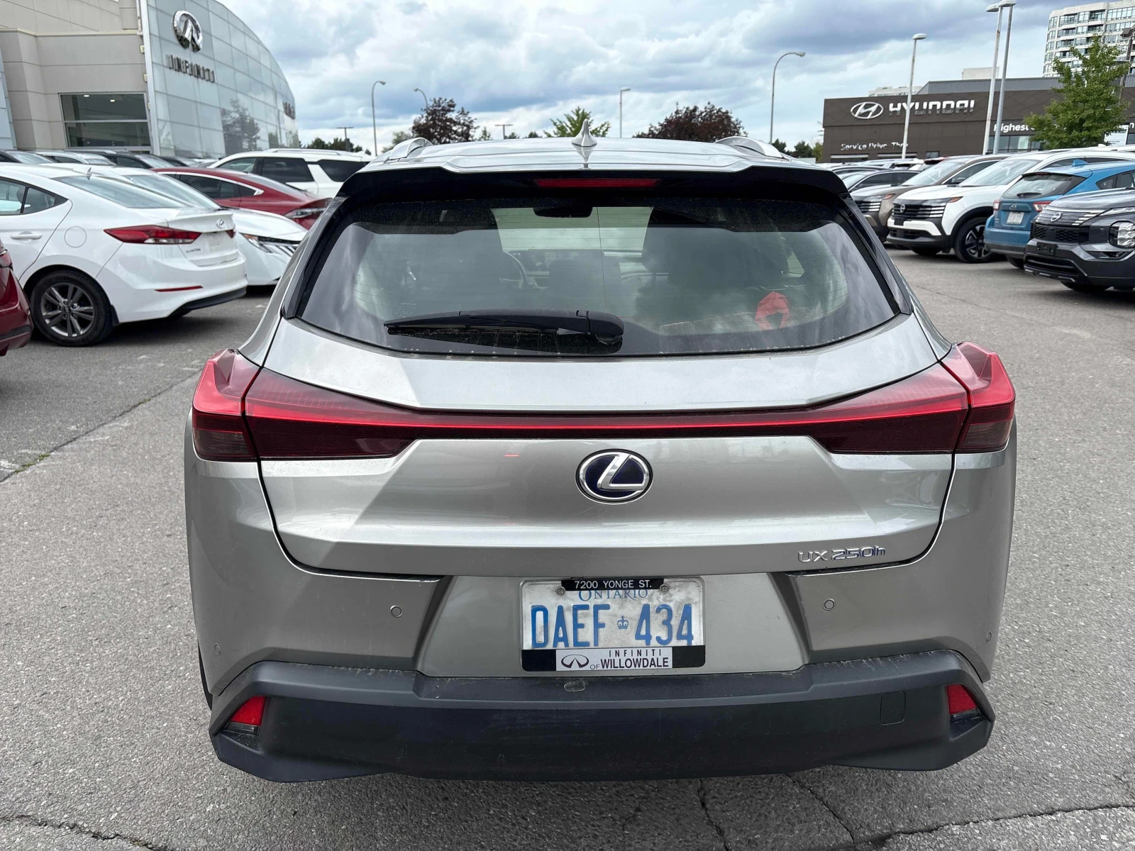 Lexus UX * 250h * CARFAX * ����� �� �����������  | Mobile.bg � ����������� 14