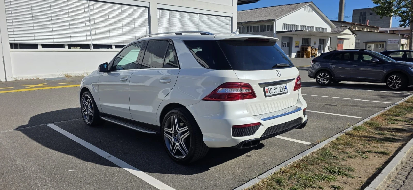 Mercedes-Benz ML 63 AMG Бартер, снимка 4 - Автомобили и джипове - 56485228