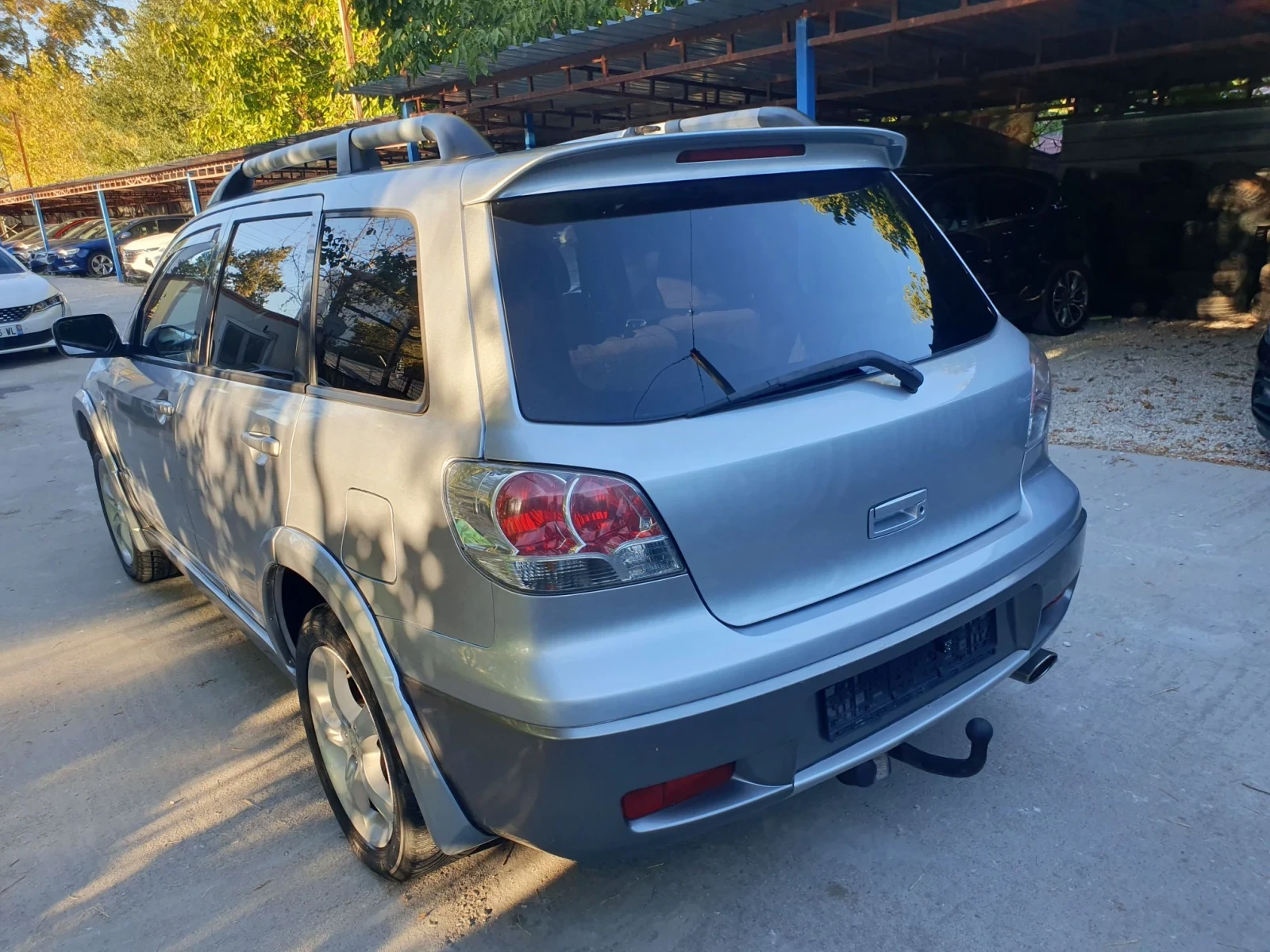 Mitsubishi Outlander 2.0 KLIMA 4X4 NAVI KAMERA | Mobile.bg � ����������� 6