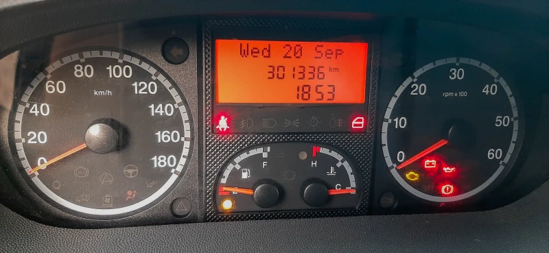 Peugeot Boxer 2.2 HDI, снимка 4 - Бусове и автобуси - 52712371