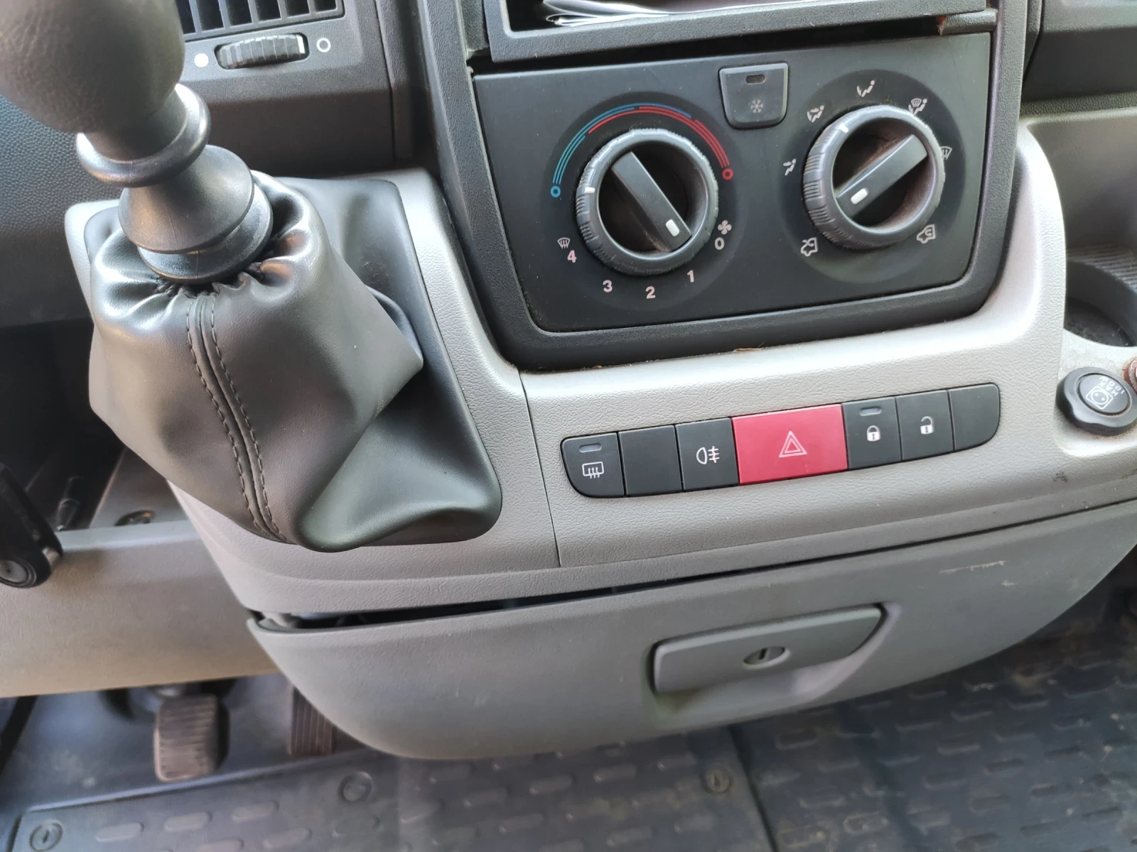 Citroen Jumper 2.2 HDI L2H2 - изображение 9