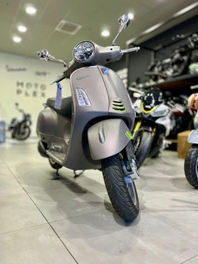 Vespa 300 Super Tech - изображение 2