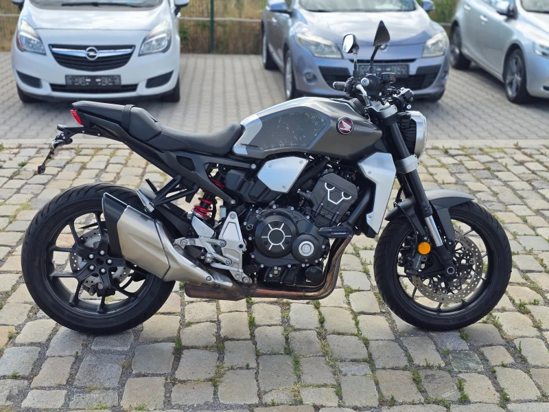 Honda Cb 1000 RA ПЕРФЕКТЕН, снимка 3 - Мотоциклети и мототехника - 51170435