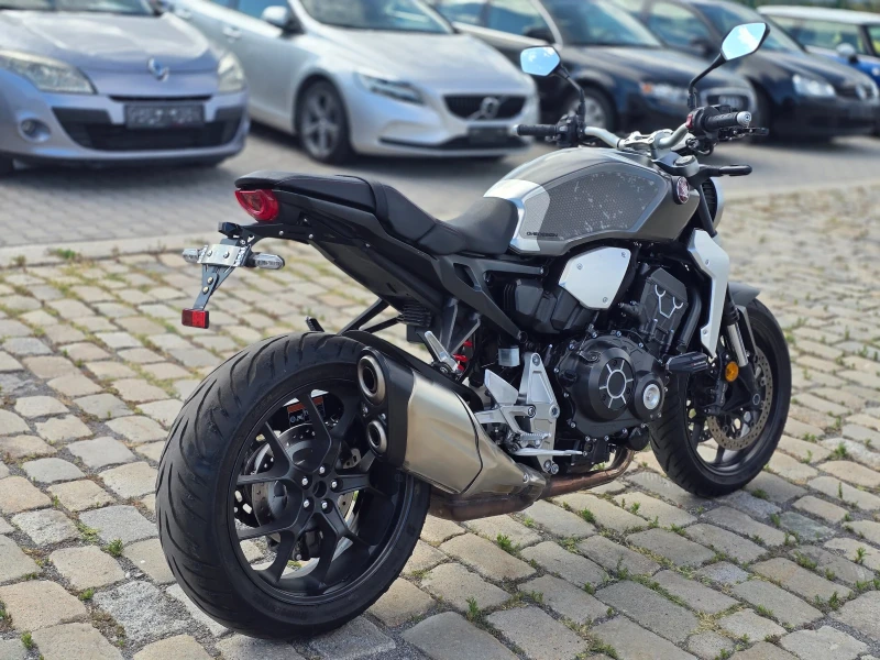 Honda Cb 1000 RA ПЕРФЕКТЕН, снимка 5 - Мотоциклети и мототехника - 51170435